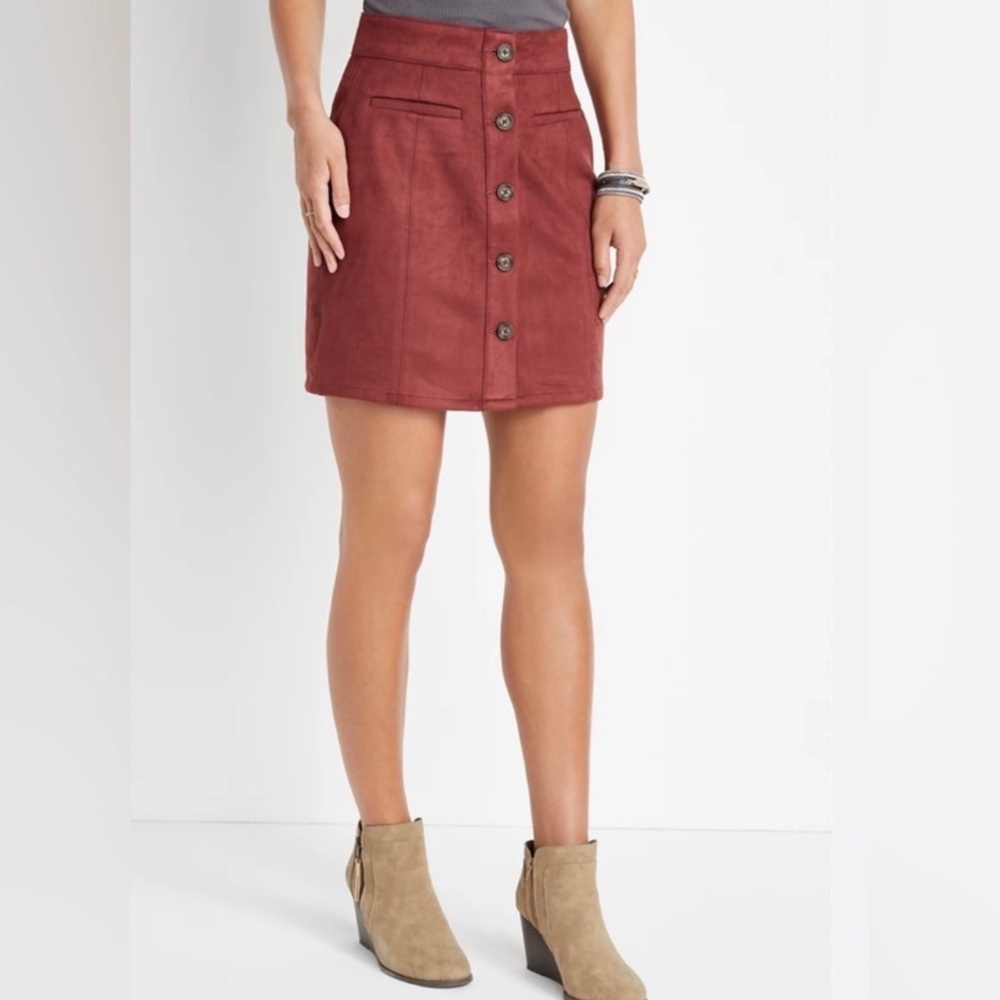Maurices Faux Suede Button Down High Rise Burgundy Skirt Size 14